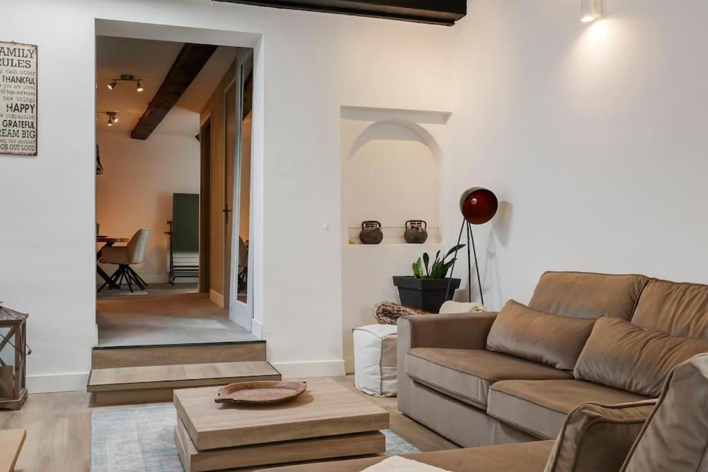 Prachtig Appartement In Hartje Sneek Exterior foto