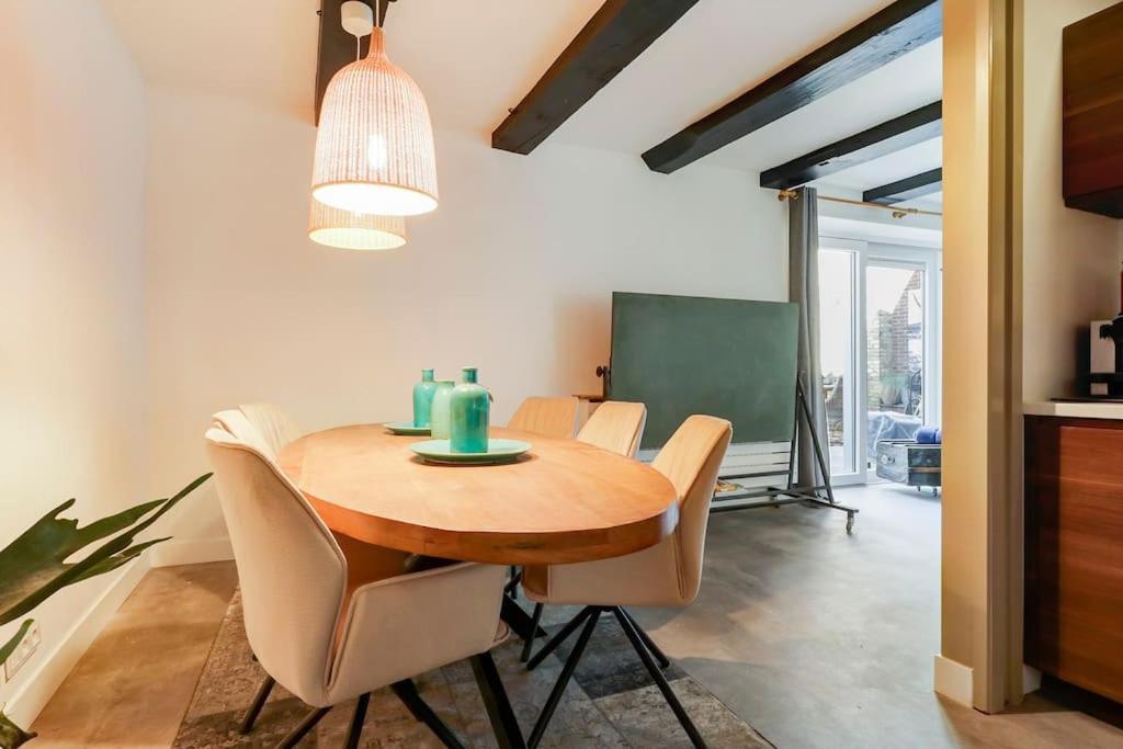 Prachtig Appartement In Hartje Sneek Exterior foto