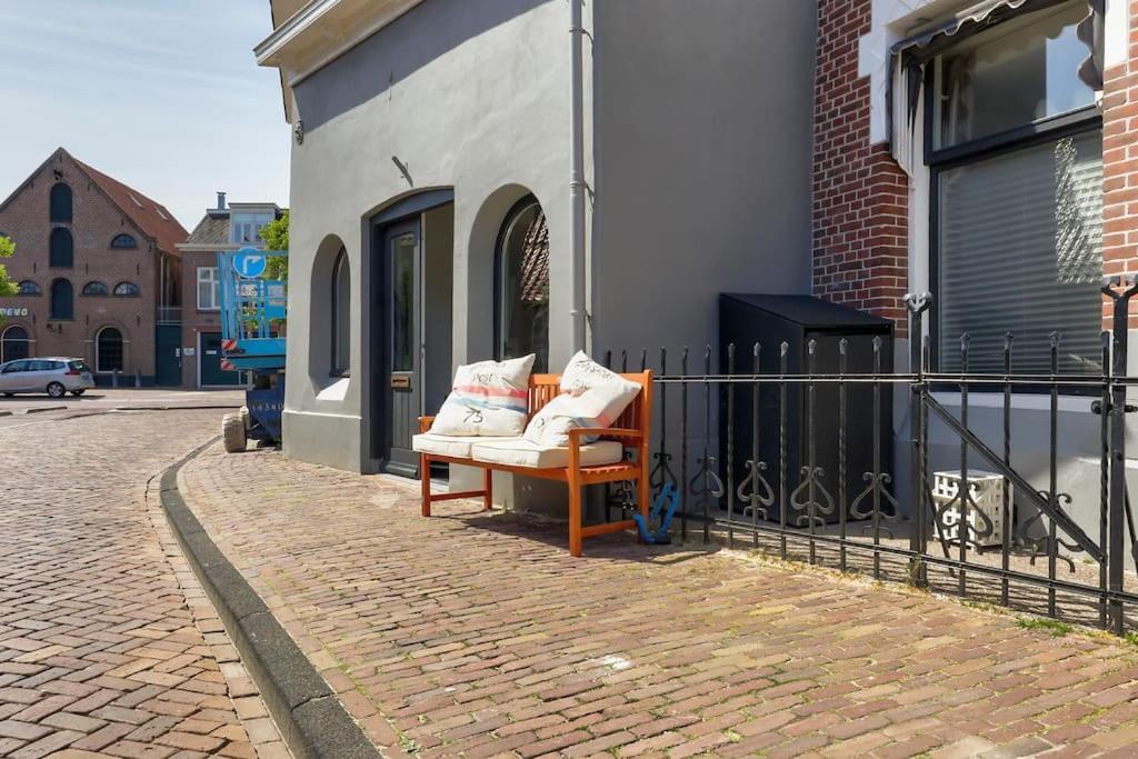 Prachtig Appartement In Hartje Sneek Exterior foto